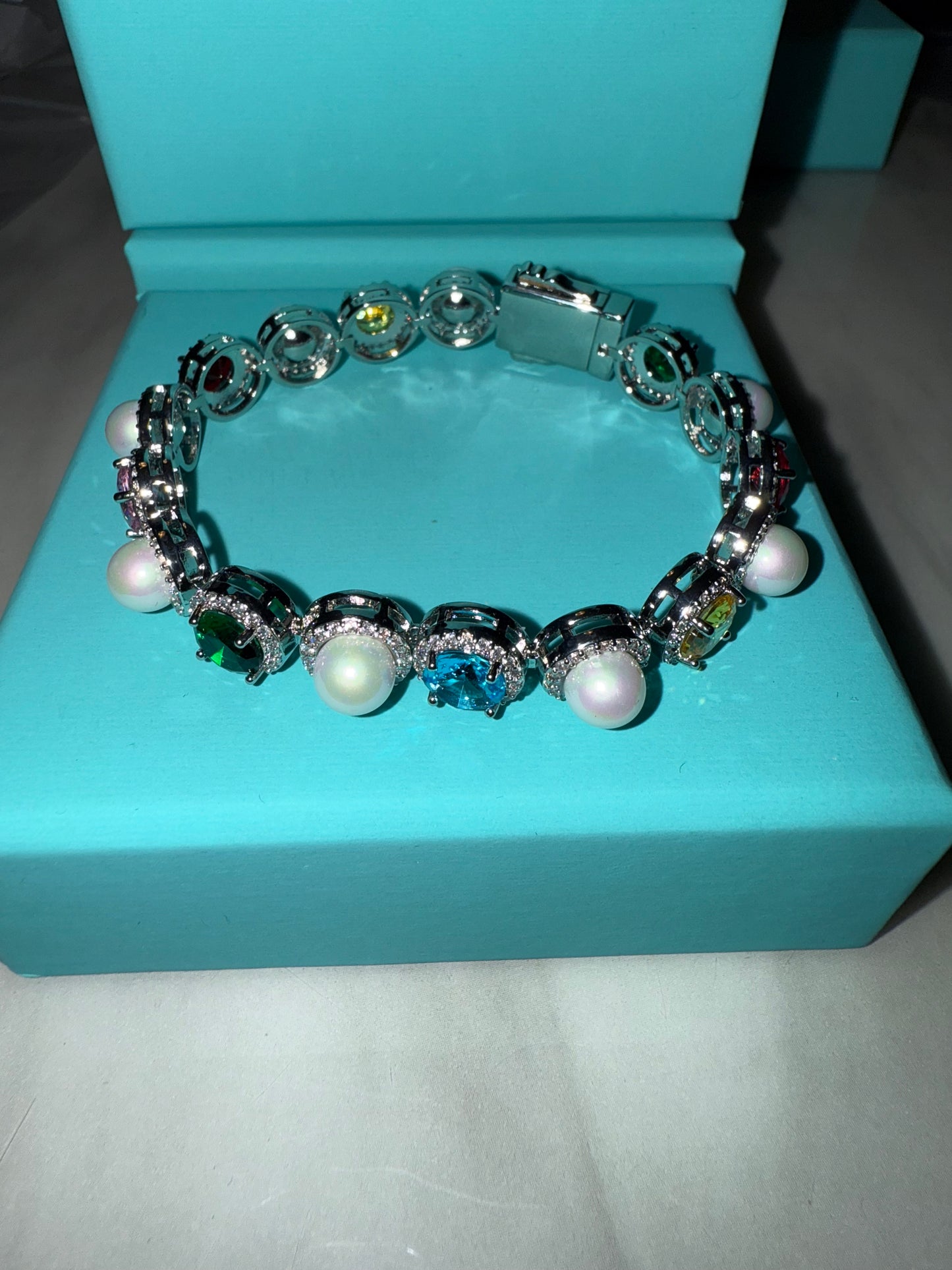 Pearl - Icy Stone Bracelet