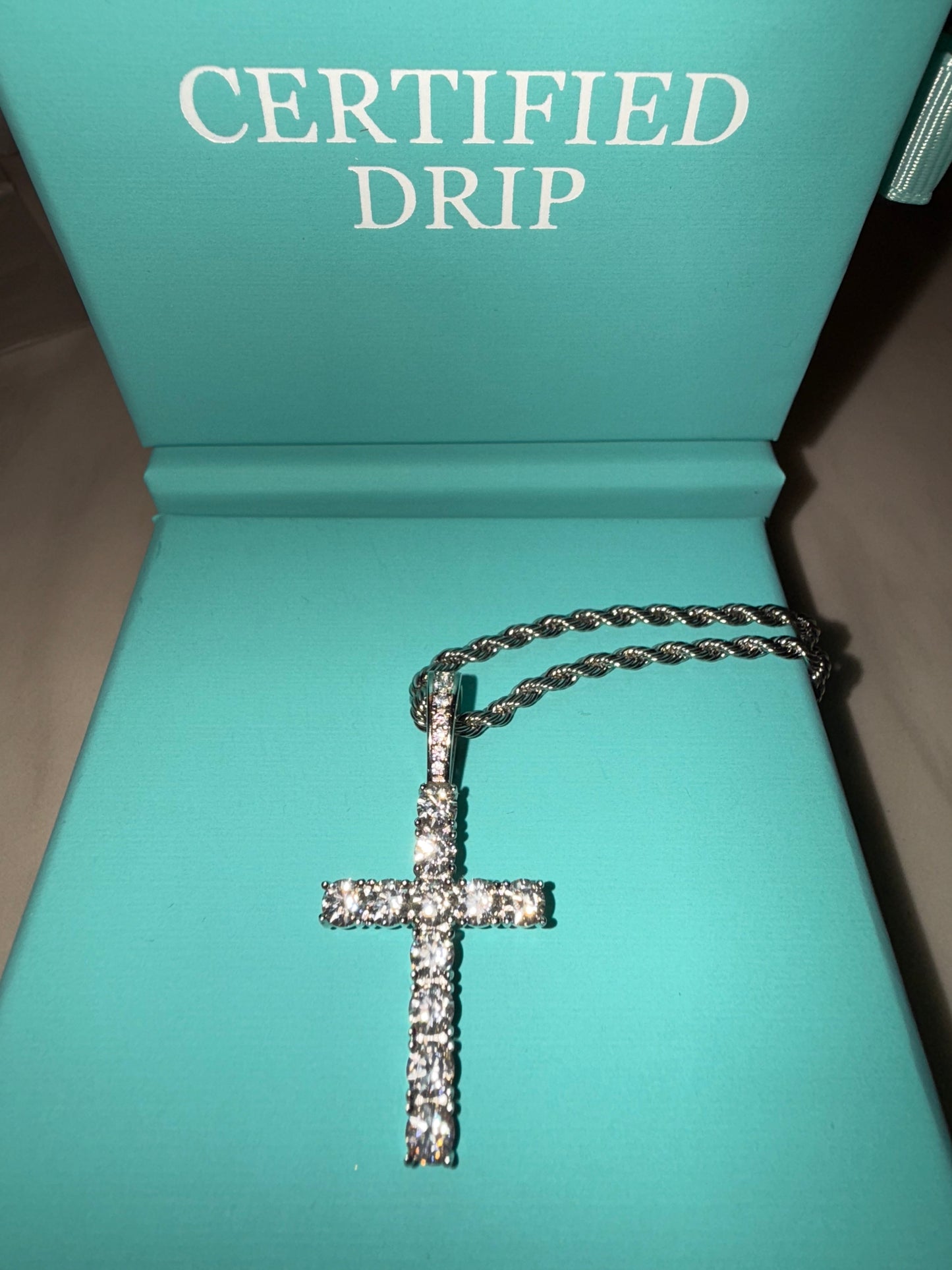 925 Sterling Silver Iced out cross pendant