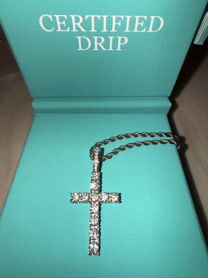 925 Sterling Silver Iced out cross pendant