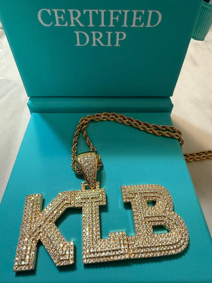 Icy Cravejado Custom Name Necklace
 (Ships in 2-4 weeks)