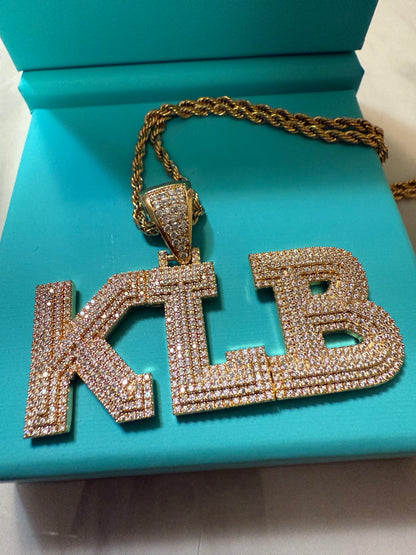 Icy Cravejado Custom Name Necklace
 (Ships in 2-4 weeks)