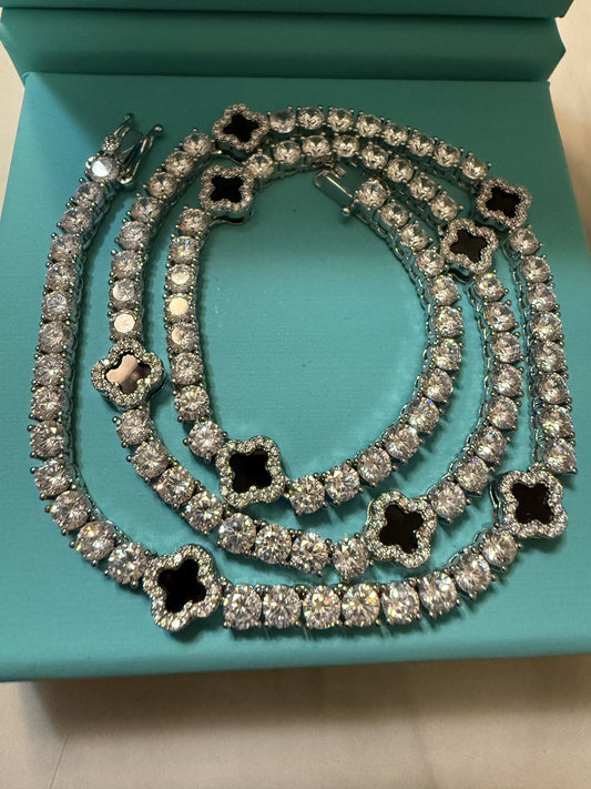 4mm Icy four leaf clover tennis chain