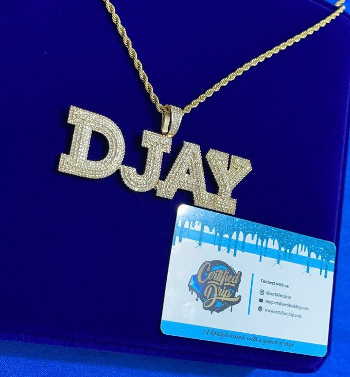 Icy Cravejado Custom Name Necklace
 (Ships in 2-4 weeks)