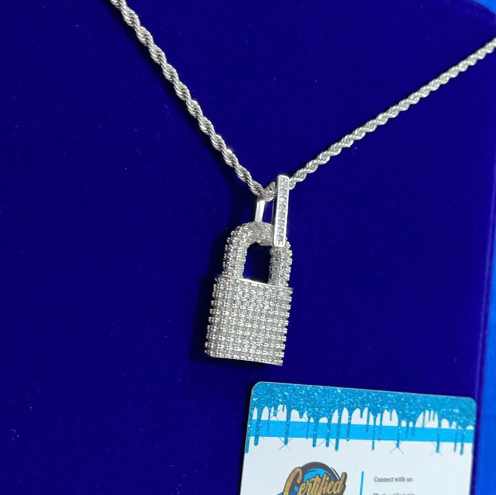 Icy lock pendant - Certified Drip